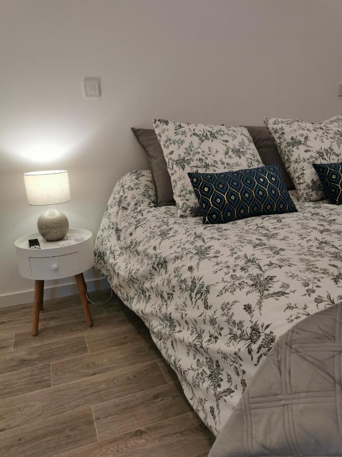 Loft 90M2 - Tout Confort 리부른 외부 사진