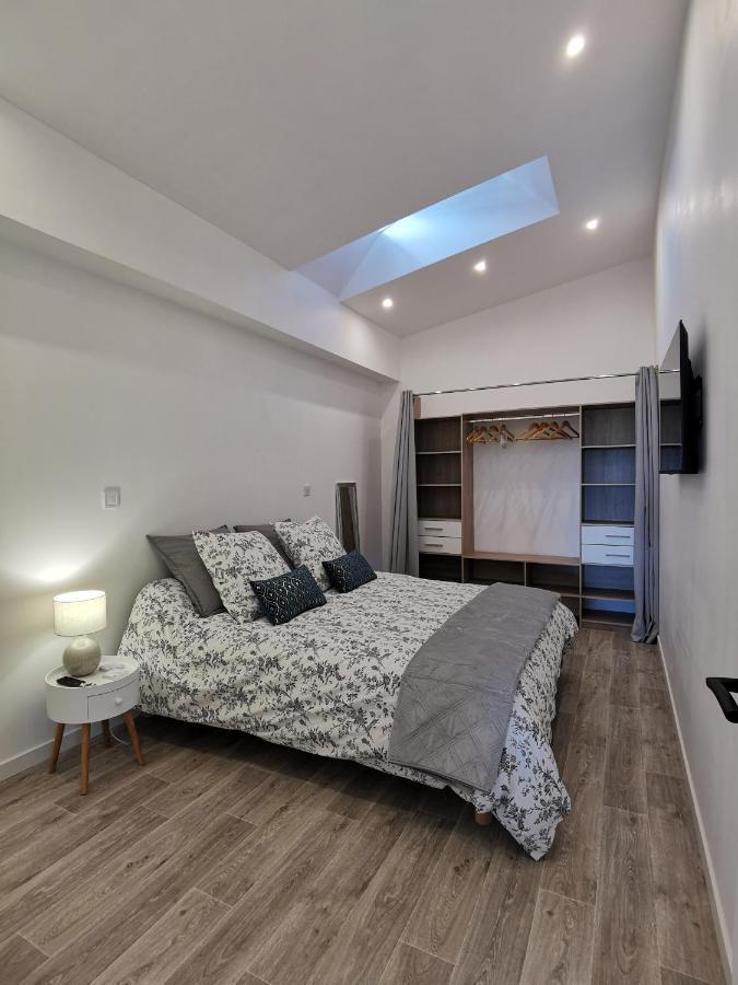 Loft 90M2 - Tout Confort 리부른 외부 사진