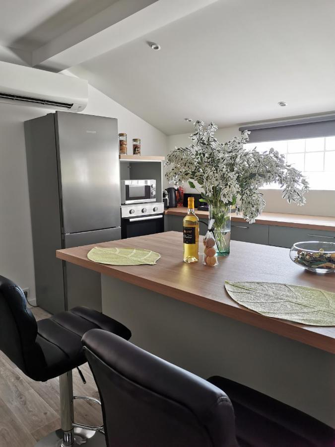 Loft 90M2 - Tout Confort 리부른 외부 사진